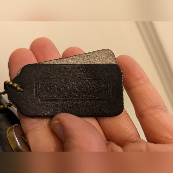 🇺🇸COACH Vtg Belted Pouch crossbody Bag - Picture 9 of 15